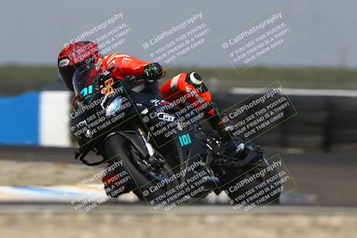 media/Sep-20-2025-TrackDaz (Sat) [[27f0cde673]]/A Group/12pm (Turn 1)/